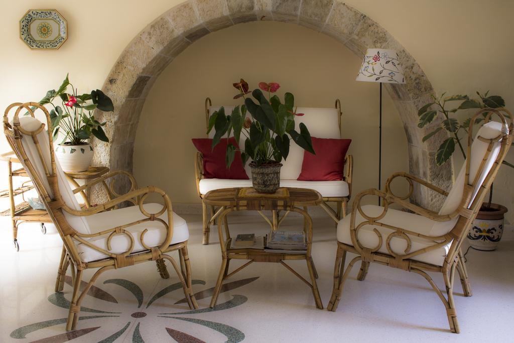 Bed and Breakfast Parco Degli Aranci Cutrofiano Zewnętrze zdjęcie