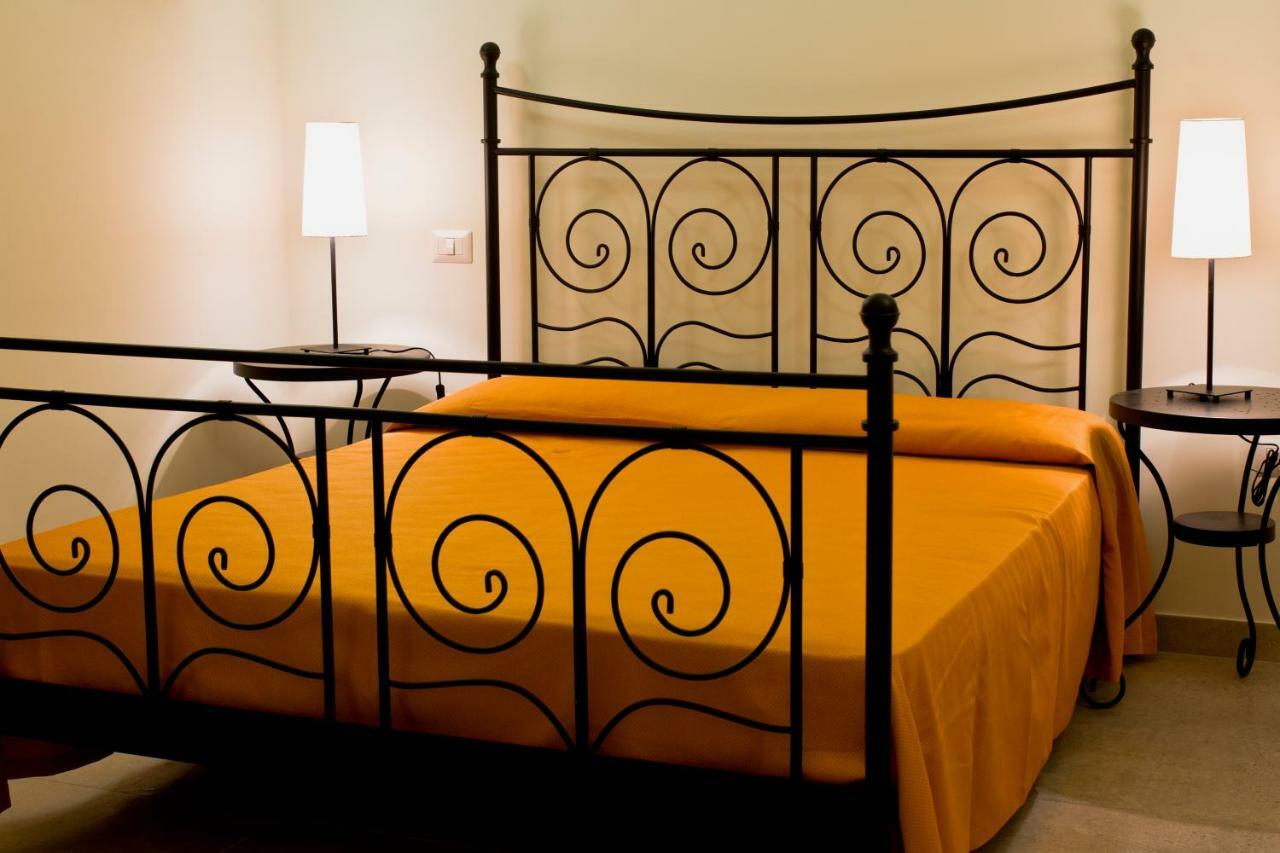 Bed and Breakfast Parco Degli Aranci Cutrofiano Zewnętrze zdjęcie